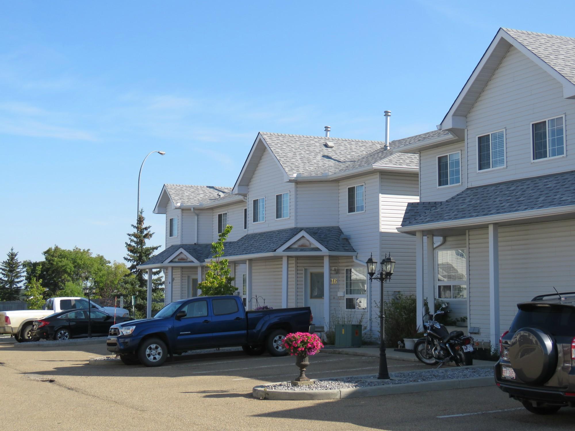 Townhouse Condos For Sale In Sherwood Park Sherwood Park Real Estate, AB